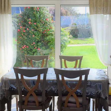 Maison Avec Jardin Clos A Louer A Louannec, A Proximite De La - Fr-1-368-65 *