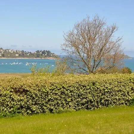 Maison Avec Jardin Clos A Louer A Louannec, A Proximite De La - Fr-1-368-65 בית נופש *