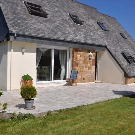 Maison Avec Jardin Clos A Louer A Louannec, A Proximite De La - Fr-1-368-65 בית נופש *